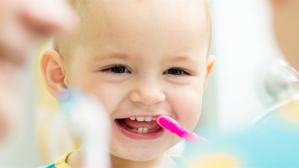 Cuidado dental para madres y  bebés.